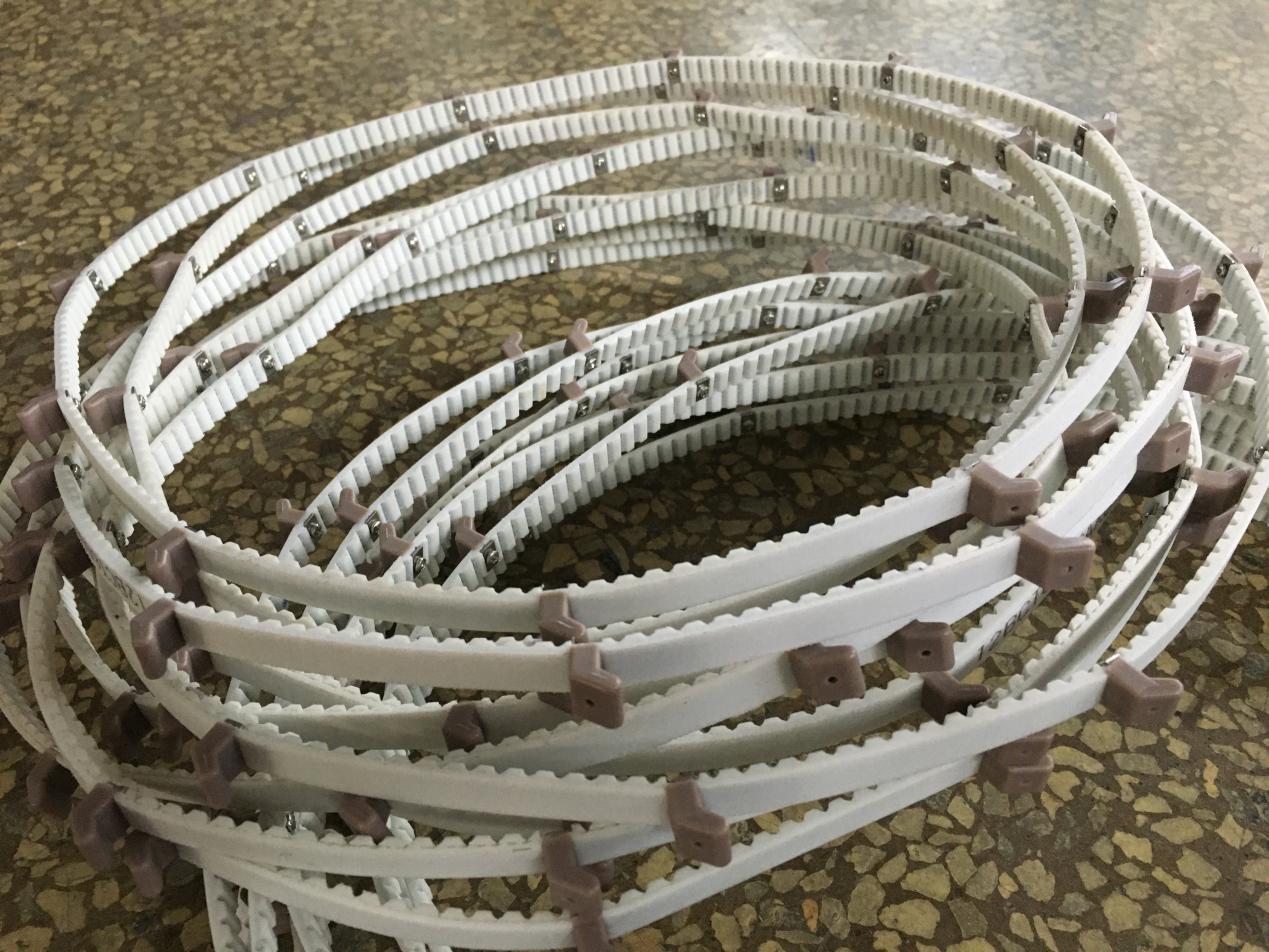 PU同步带加漏斗注塑挡块