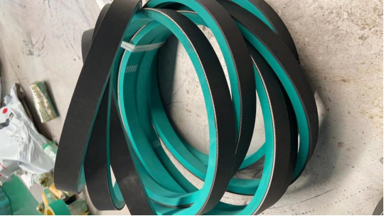 一体硫化绿胶带