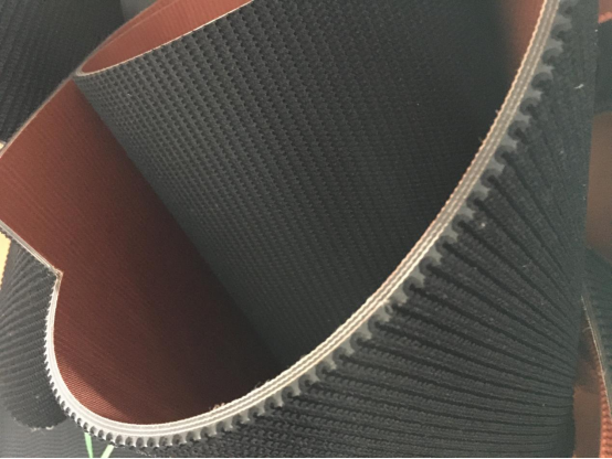 8.0厚三层布橡胶花纹带