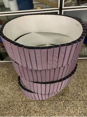 输送带表面加海绵，加布，特订皮带